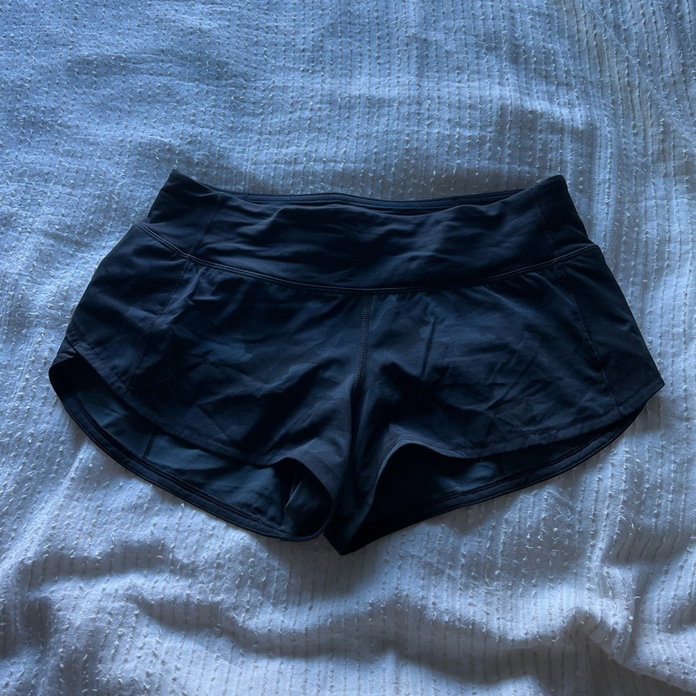 Lululemon Speed Up 2.5 Inseam Shorts Heritage 365 Camo Deep Coal Multi Size 6